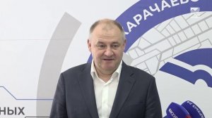 В День России 12 юных жителей КЧР получили свой первый паспорт