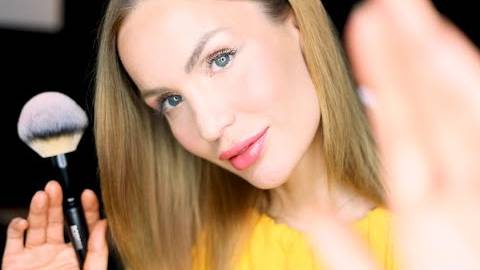 АСМР Mommy Очень сильное покалывание при расчесывании и движениях рук _ Персональное внимание