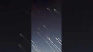 Ирааааанские ракеты, летя, летят, летят!!! 😉✌👍