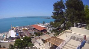 Море в Сочи кишит медузами, а набережные - туристами 🙈 Курорт летом 2025, обстановка, атмосфера