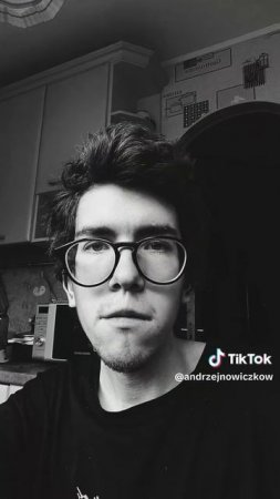 Андрей Новичков
