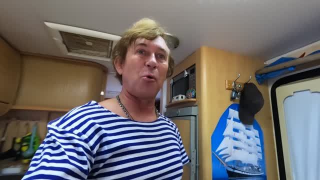 120 ч. Жизнь в караване у моря