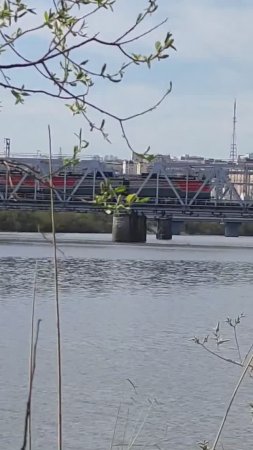 Город Пенза!  Сура. Мост, поезд, весна.