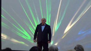 Алёнушка. (Н. Богословский, А. Коваленков). Исполняет Сергей Ольховый.  За роялем Татьяна Уваркова.