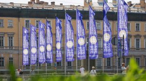 Делегации из зарубежных стран продолжают прибывать на ПМЭФ-2025