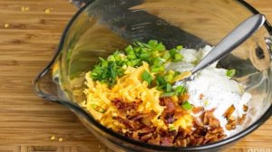 Картофельные биточки с сыром и беконом