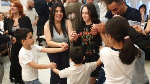 Ассирийцы 🔵⚪🔴 Духрана д Мар Зайя в Москве 🎊🙌🙏🏻