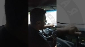 Пузан с монтировкой надул в штаны, общаясь с нашей дружиной