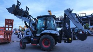 Экскаватор-погрузчик ARCTIC BEAR 3BX-T CTT Expo 2025