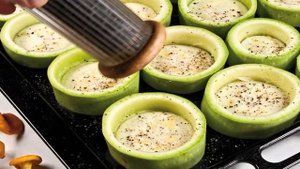 Грибной жульен в кабачковых кокотницах