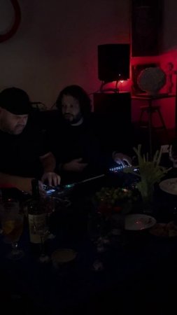 Техно-замес с @yuraginzbourg 
Играем #techno вживую на синтезаторах и драм-машинах от @weareelektron
