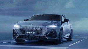 Лифтбэк Changan Uni-V получит автомат и полный привод в России