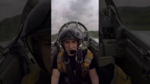 Жечь керосин тоннами Л29 "Дельфин"