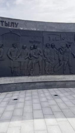 МУЖЕСТВО (Стихи А.А. Ахматова)