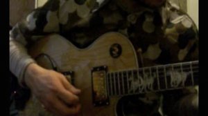 гитарный синтезатор Roland GR-1, 2008 год.