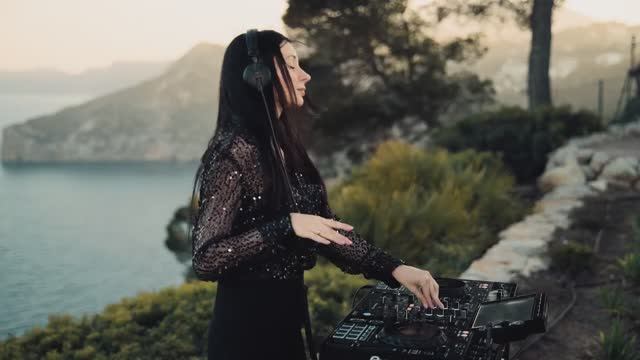 Drilla Melodic Techno DJ Set Sunset at Costa Blanca  Progressive Vibes ｜ Xanadu Project
