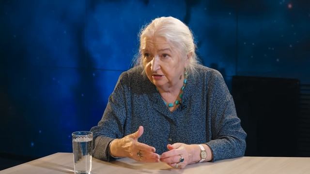 ВСЕМ_НАУКА: Татьяна Черниговская о научном стендапе, ментальных вирусах и облаке Перельмана