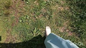 Босиком по траве