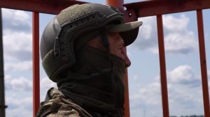 Российский робототехнический комплекс "Сталкер" разминирует территорию в курском приграничье