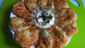 Оладьи из кабачков. Классический, простой рецепт. Быстро и вкусно готовим всё лето.