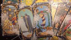 ТАРО РАСКЛАД/ И ХОЧЕТСЯ, И КОЛЕТСЯ.   т. 89895342359 смс   WhatsApp