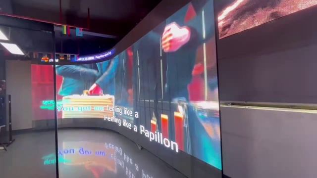 Т-серия прозрачных LED-экранов — магия цифровых технологий!