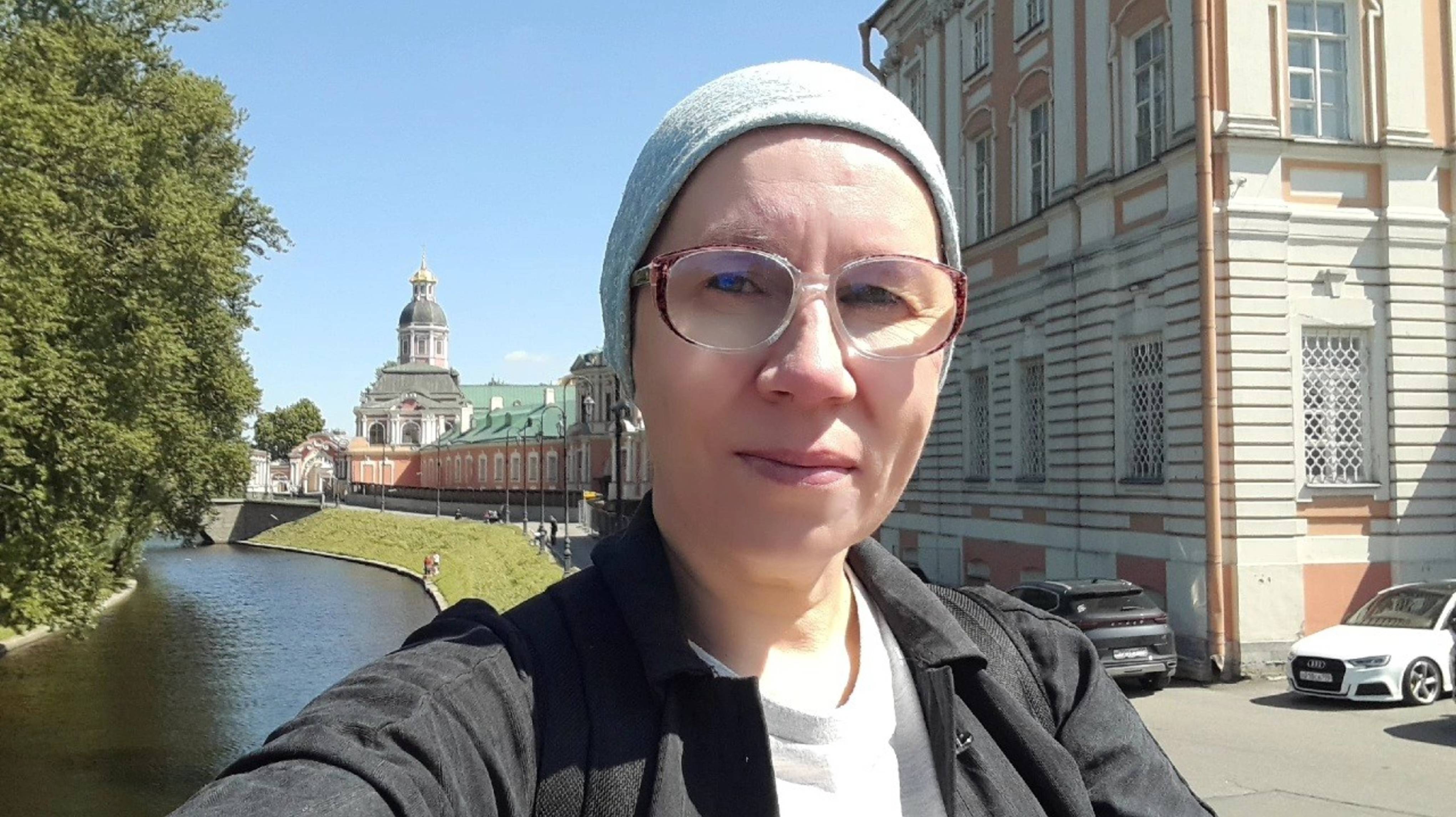 Чайки на Монастыркой и Митрополичий сад Александро-Невской Лавры.