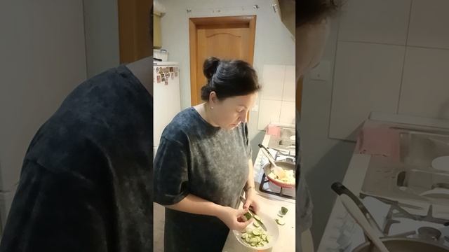 Собираю на стол 🍽️ Поздний ужин после работы 💥