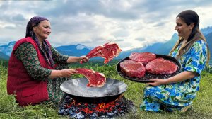 Готовим мраморную говядину на огне! Семейный ужин в дикой деревне среди гор