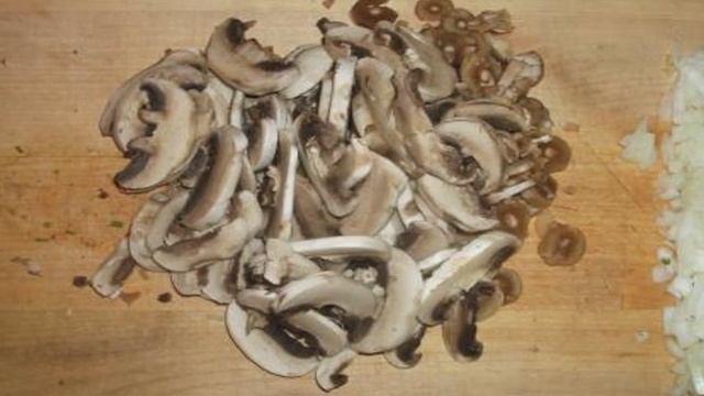 Грибной соус со сметаной