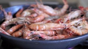 Чесночные креветки