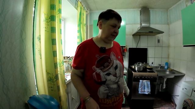 В ТАКОМ ВОЗРАСТЕ КАКАЯ ПОЛИТИКА. ВАРЮ НАМ ПЕЛЬМЕНИ