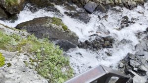 Река и водопад Шумка