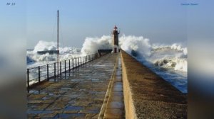 "Моряки уходят от причалов" песня от "СанСей Проект" муз. Саламатин С. сл. Щербаков Ю.
День Моряка.