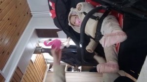 влог с реборном  Есенией (Ясей) сборы на прогулку