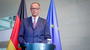 «Черно-красное» правительство канцлера Мерца
