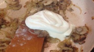 Картофельные гнезда с грибами