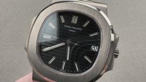 Patek Philippe Nautilus ref.3711⧸1G-001 White Gold