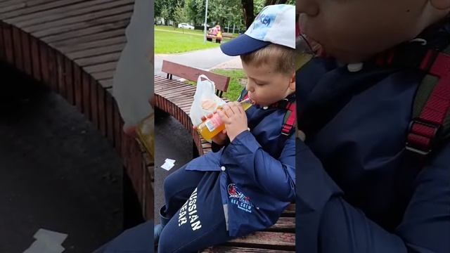 Дегустация сока yes Fruit. И злой оператор.