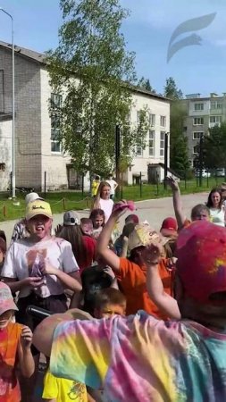 Фестиваль красок в Урене — лето врывается ярко!