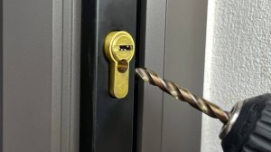 Аварийное открытие дверей без ключа! Гениальная идея своими руками