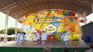 "крылатые качели " - студия детского творчества Мелодия
