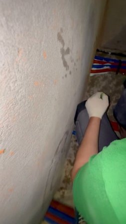Выполняем подготовку поверхности пола для дальнейшей укладки контуров внутрипольного отопления