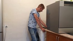 ЖИЗНЬ В СТАНИЦЕ./ ПОЛОМАЛИ СТИРАЛКУ./ РАЗОБРАЛИ КУХНЮ.