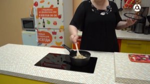 Утреннее меню. Готовим "Овсяную кашу с творогом и мандарином".