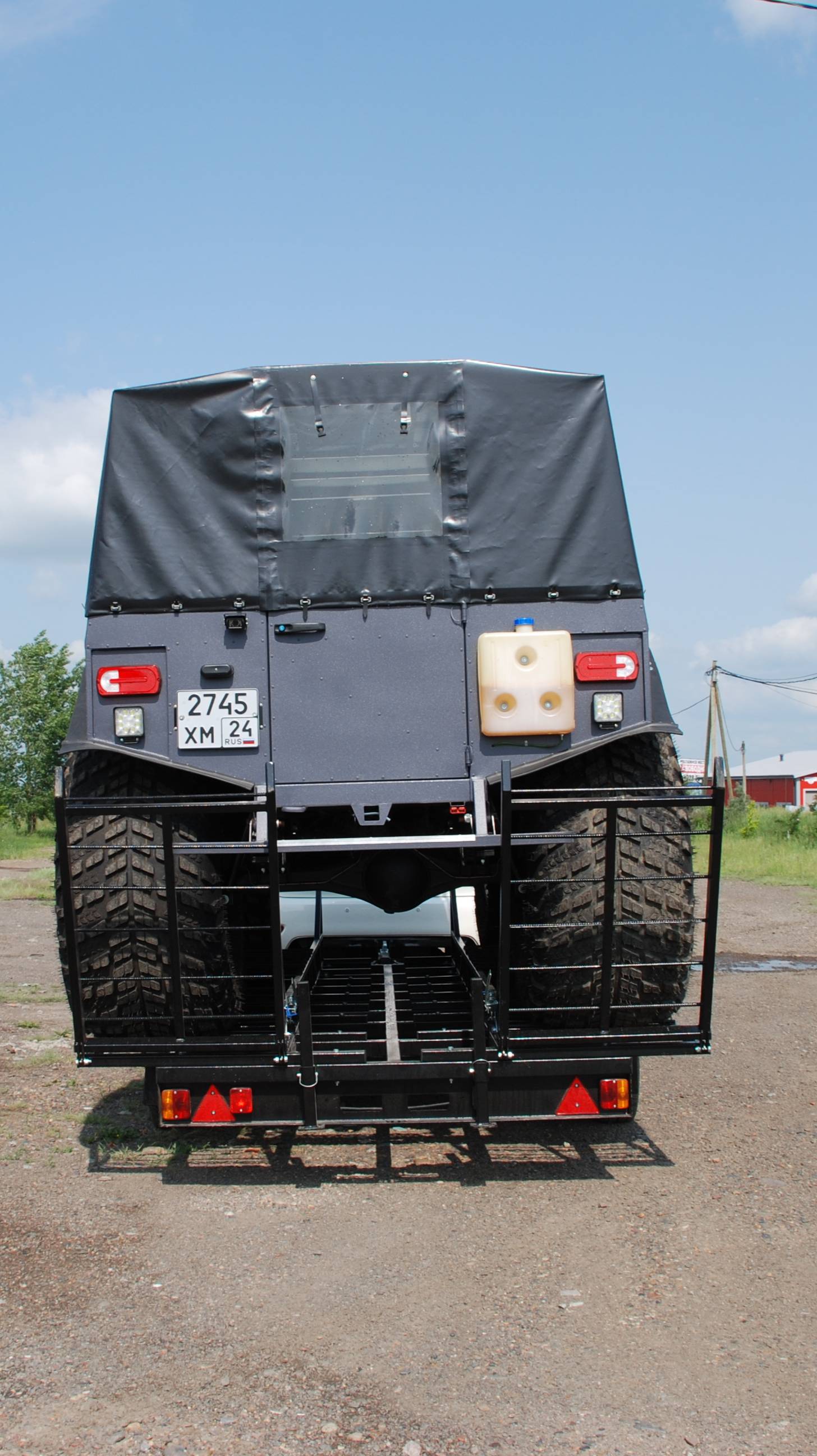 Тестовый заезд прицепа Пикап для колесных вездеходов от кампании Ярприцеп. смотреть онлайн