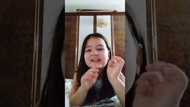 я рассказываю про школу и детский сад
