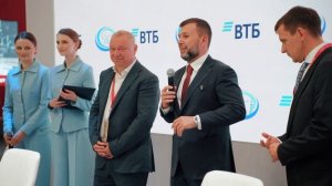 Подписание соглашения с ВТБ в рамках ПМЭФ 2025