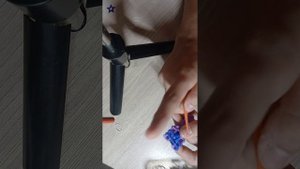 плетение из резиночек для начинающих, обычное колечко на рогатке без станка