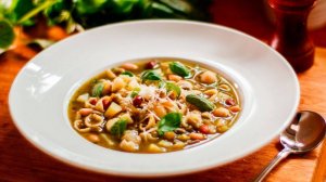 Суп с консервированной фасолью
